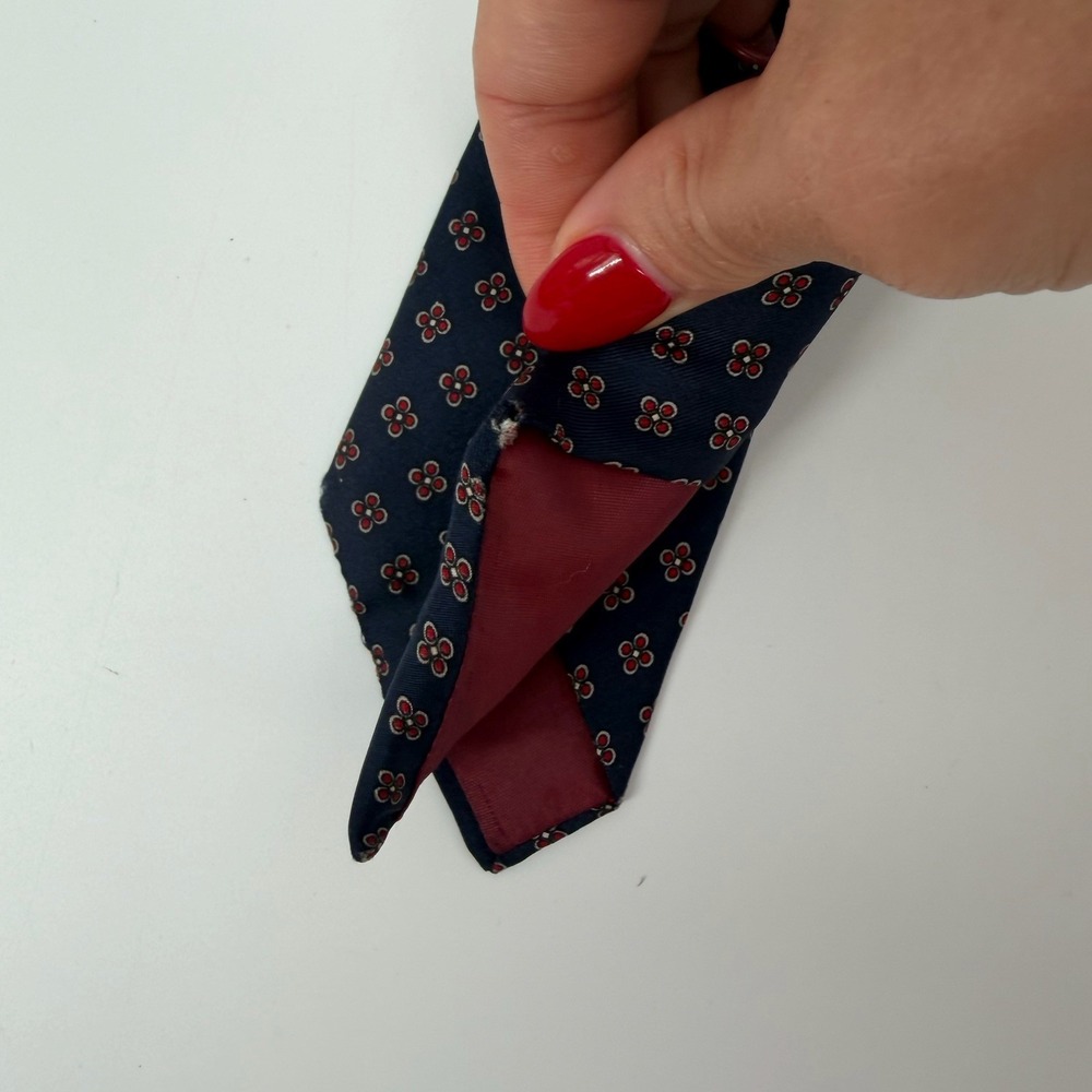 Pierre Balmain Vintage Navy Blue Floral Medallion 100% Silk Tie 58" *See Photo - Picture 8 of 8